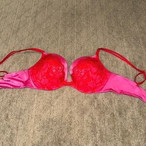 Victoria's Secret Vibrant Red and Pink Lace Bra